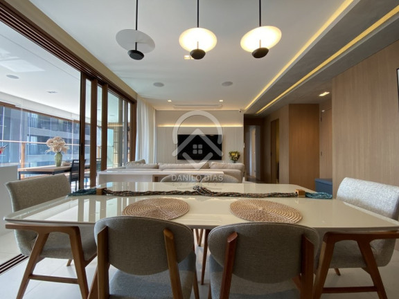 Imagem Apartamento com 3 Quartos à Venda, 145 m² em Campo Belo - São Paulo