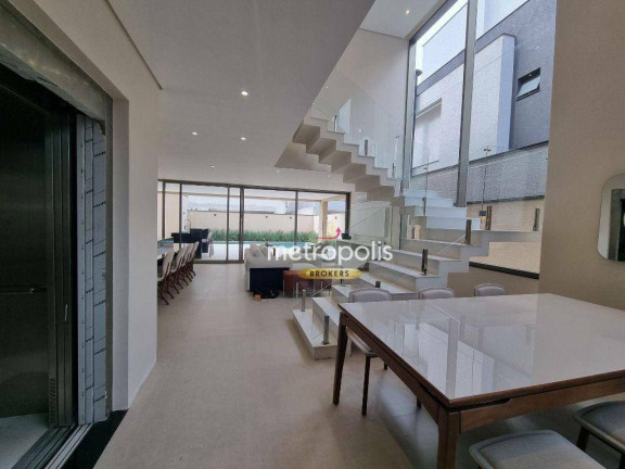 Imagem Sobrado com 4 Quartos à Venda, 800 m² em Cerâmica - São Caetano Do Sul