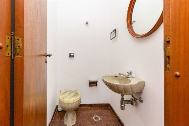 Imagem Imóvel com 4 Quartos à Venda, em Moema - São Paulo Imagem Imóvel com 4 Quartos à Venda, em Moema - São Paulo