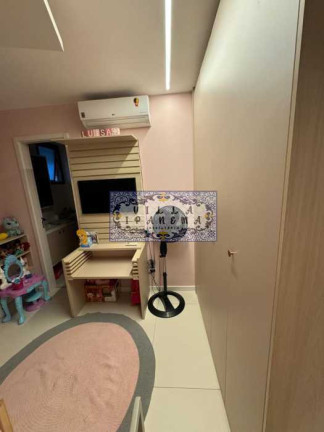 Imagem Cobertura com 3 Quartos à Venda, 250 m² em Botafogo - Rio De Janeiro Imagem Cobertura com 3 Quartos à Venda, 250 m² em Botafogo - Rio De Janeiro