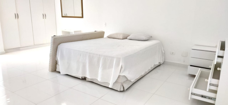 Imagem Imóvel com 4 Quartos à Venda, 331 m² em Riviera - Bertioga Imagem Imóvel com 4 Quartos à Venda, 331 m² em Riviera - Bertioga