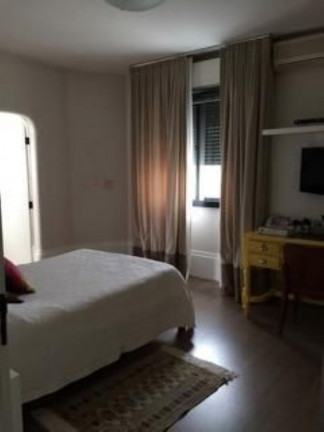 Imagem Imóvel com 5 Quartos à Venda, 600 m² em Higienópolis - São Paulo Imagem Imóvel com 5 Quartos à Venda, 600 m² em Higienópolis - São Paulo