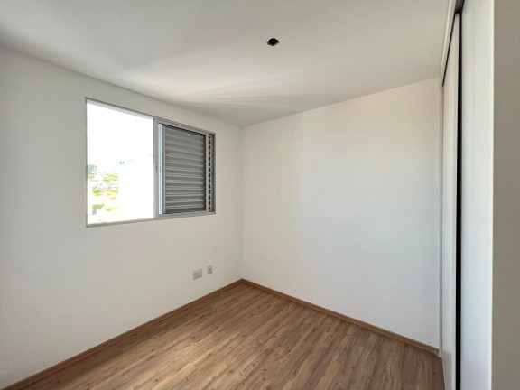 Imagem Apartamento com 2 Quartos à Venda, 65 m² em Manacás - Belo Horizonte
