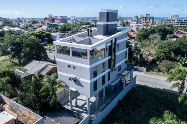 Imagem Imóvel com 2 Quartos à Venda, em Bombinhas - Bombinhas Imagem Imóvel com 2 Quartos à Venda, em Bombinhas - Bombinhas