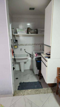 Imagem Sobrado com 3 Quartos à Venda, 248 m² em Rudge Ramos - São Bernardo Do Campo Imagem Sobrado com 3 Quartos à Venda, 248 m² em Rudge Ramos - São Bernardo Do Campo
