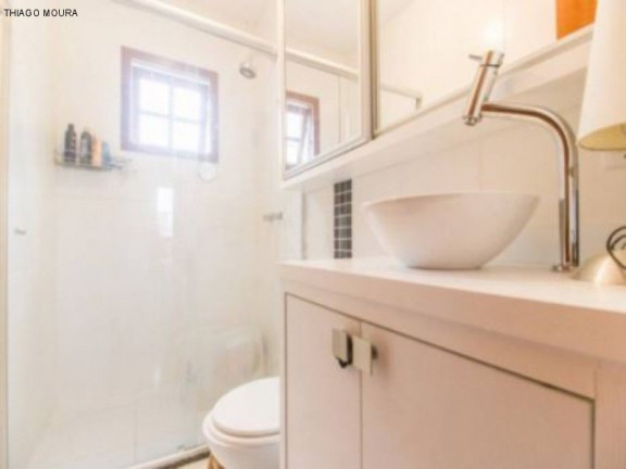 Imagem Sobrado com 3 Quartos à Venda, 147 m² em Jardim Itu - Porto Alegre Imagem Sobrado com 3 Quartos à Venda, 147 m² em Jardim Itu - Porto Alegre