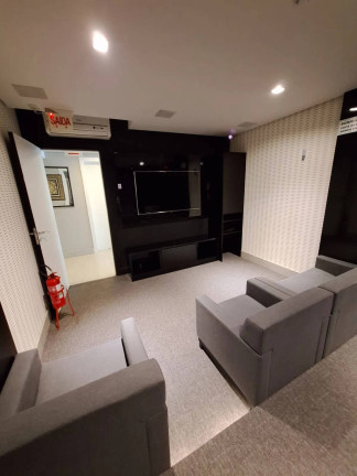 Imagem Apartamento com 3 Quartos para Alugar, 136 m² em Centro - Balneário Camboriú