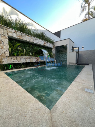 Imagem Casa com 4 Quartos à Venda, 380 m² em Setor Habitacional Vicente Pires - Brasília Imagem Casa com 4 Quartos à Venda, 380 m² em Setor Habitacional Vicente Pires - Brasília