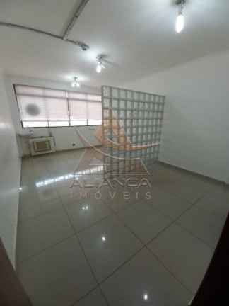 Sala Comercial à Venda, 85 m² em Centro - Ribeirão Preto