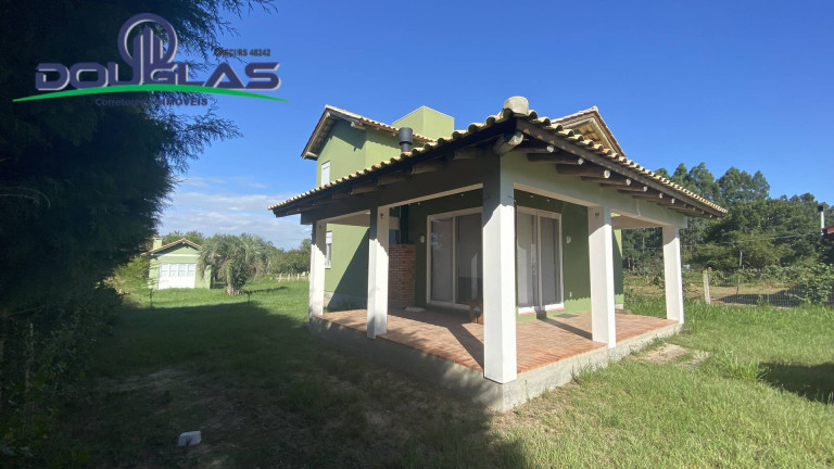 Casa com 2 Quartos à Venda,  em Viamão