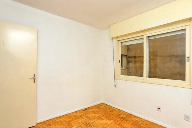 Imagem Apartamento com 1 Quarto à Venda, 42 m² em Centro Histórico - Porto Alegre Imagem Apartamento com 1 Quarto à Venda, 42 m² em Centro Histórico - Porto Alegre