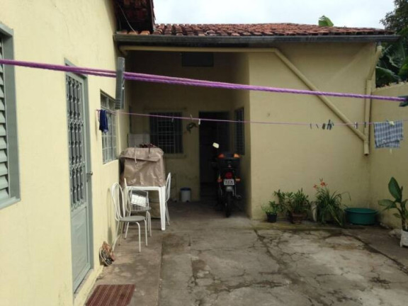 Imagem Casa com 5 Quartos à Venda, 160 m² em Jardim Canuto Borges - Taubaté Imagem Casa com 5 Quartos à Venda, 160 m² em Jardim Canuto Borges - Taubaté