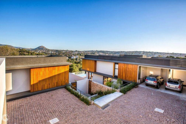 Imagem Casa com 4 Quartos à Venda, 711 m² em Nova Gardênia - Atibaia Imagem Casa com 4 Quartos à Venda, 711 m² em Nova Gardênia - Atibaia