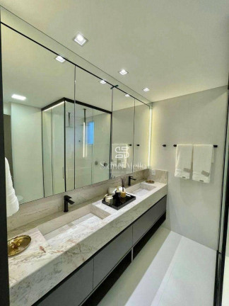Imagem Cobertura com 3 Quartos à Venda, 240 m² em 2 Quadra Sul - Balneário Camboriú