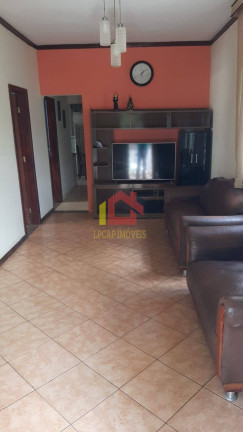 Imagem Casa com 3 Quartos à Venda, 130 m² em Floresta - Belo Horizonte Imagem Casa com 3 Quartos à Venda, 130 m² em Floresta - Belo Horizonte