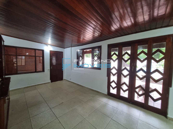 Imagem Casa com 3 Quartos à Venda, 405 m² em Canto Do Forte - Praia Grande Imagem Casa com 3 Quartos à Venda, 405 m² em Canto Do Forte - Praia Grande