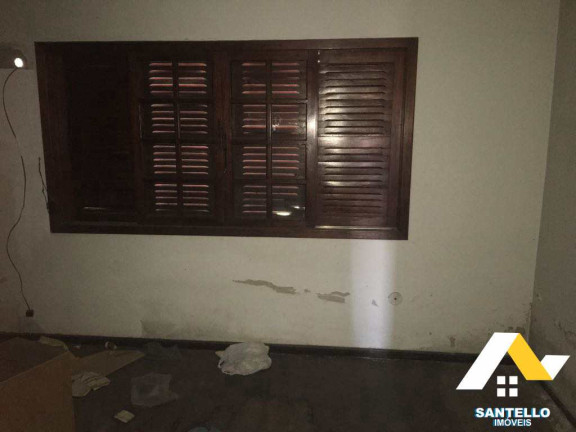 Imagem Casa com 4 Quartos à Venda, 230 m² em Centro - São Gonçalo