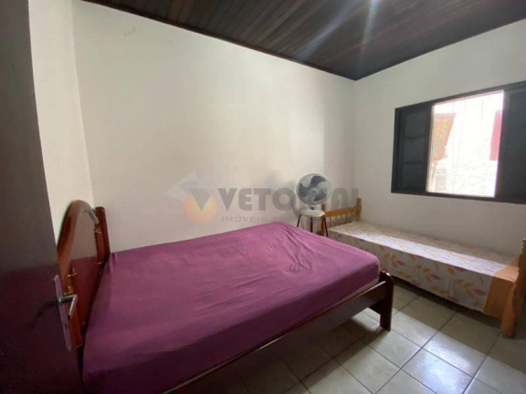 Imagem Casa com 2 Quartos à Venda, 65 m² Imagem Casa com 2 Quartos à Venda, 65 m²