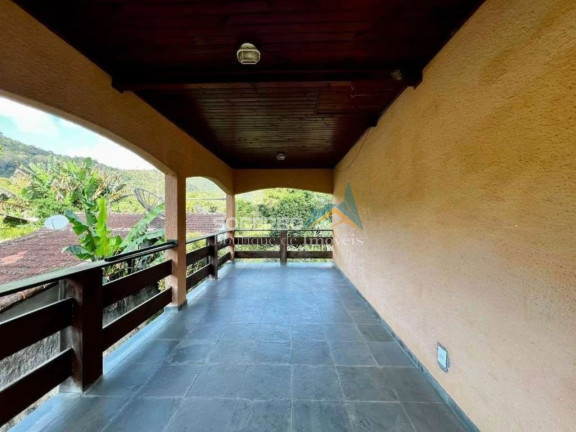 Imagem Casa com 3 Quartos à Venda, 750 m² em Albuquerque - Teresópolis Imagem Casa com 3 Quartos à Venda, 750 m² em Albuquerque - Teresópolis