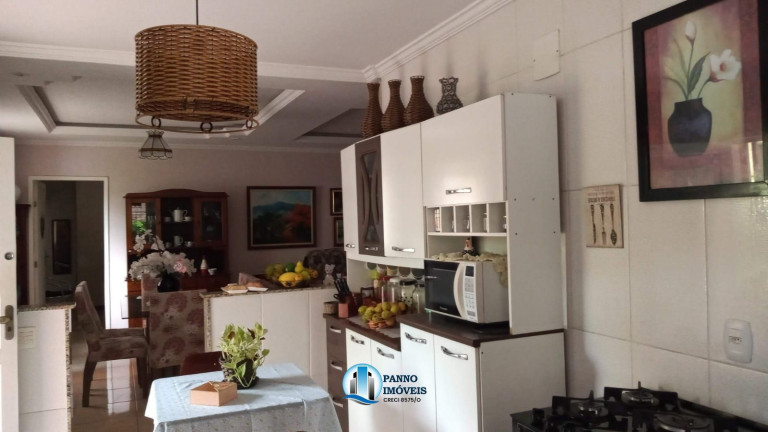 Imagem Sobrado com 3 Quartos à Venda, 85 m² em Centro - Duque De Caxias