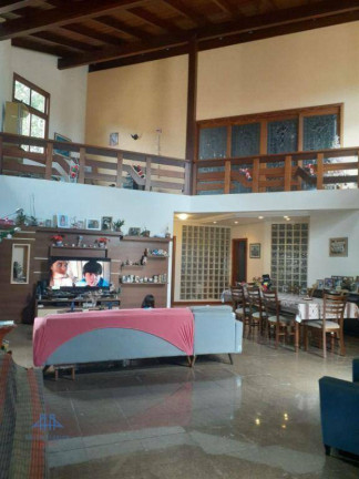 Imagem Casa com 4 Quartos à Venda, 430 m² em Jurerê - Florianópolis Imagem Casa com 4 Quartos à Venda, 430 m² em Jurerê - Florianópolis