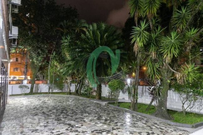 Imagem Apartamento com 3 Quartos à Venda, 102 m² em Encruzilhada - Santos