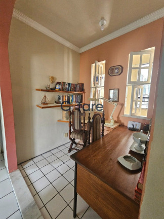 Imagem Apartamento com 3 Quartos à Venda, 180 m² em Cocó - Fortaleza Imagem Apartamento com 3 Quartos à Venda, 180 m² em Cocó - Fortaleza