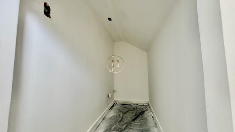 Imagem Casa de Condomínio com 2 Quartos à Venda, em Sítio Cercado - Curitiba Imagem Casa de Condomínio com 2 Quartos à Venda, em Sítio Cercado - Curitiba