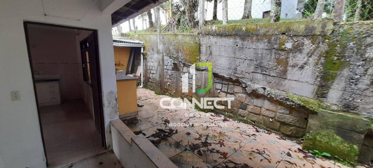 Imagem Casa com 5 Quartos à Venda, 200 m² em Fazenda - Itajaí