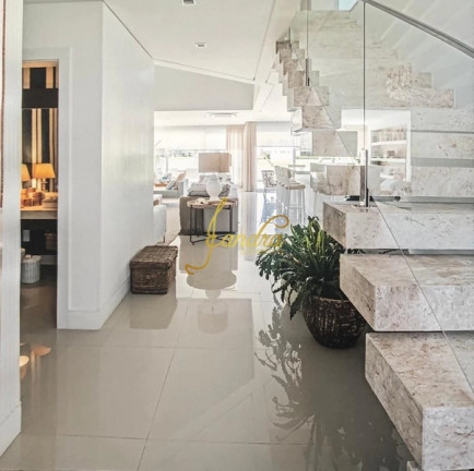 Imagem Casa de Condomínio com 5 Quartos à Venda, 389 m² em Centro - Xangri-la
