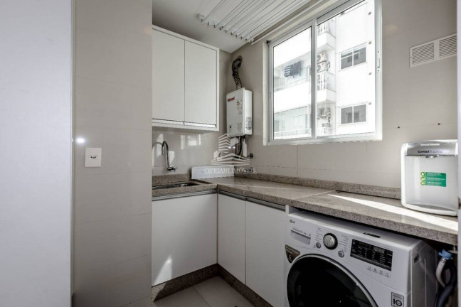 Imagem Apartamento com 3 Quartos à Venda, 131 m² em Centro - Balneário Camboriú
