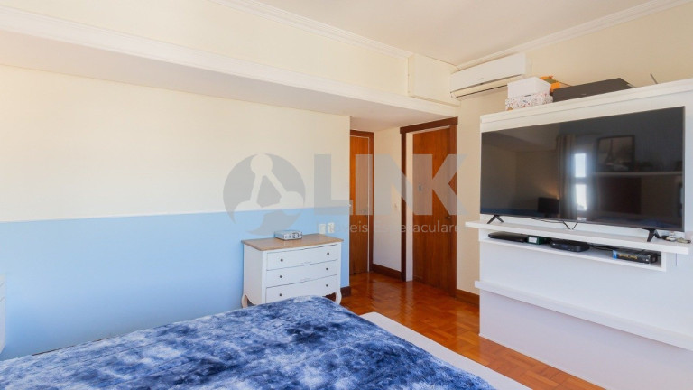 Imagem Apartamento com 3 Quartos à Venda, 167 m² em Moinhos De Vento - Porto Alegre Imagem Apartamento com 3 Quartos à Venda, 167 m² em Moinhos De Vento - Porto Alegre