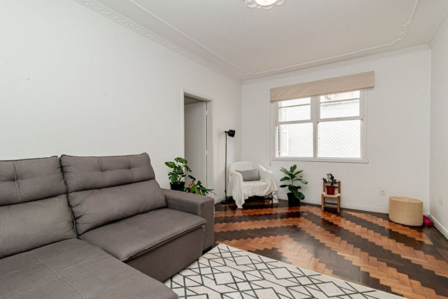 Imagem Apartamento com 3 Quartos à Venda, 97 m² em Moinhos De Vento - Porto Alegre Imagem Apartamento com 3 Quartos à Venda, 97 m² em Moinhos De Vento - Porto Alegre