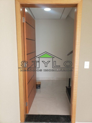 Imagem Sobrado com 3 Quartos à Venda, 201 m² em Demarchi - São Bernardo Do Campo