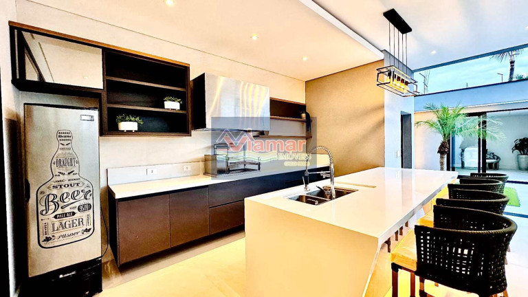 Imagem Casa com 5 Quartos à Venda, 500 m² em Acapulco - Guarujá Imagem Casa com 5 Quartos à Venda, 500 m² em Acapulco - Guarujá