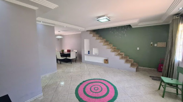 Imagem Imóvel com 3 Quartos à Venda, 140 m² em Tremembe - São Paulo