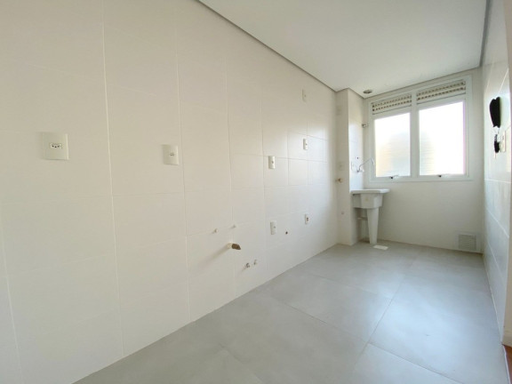 Imagem Imóvel com 2 Quartos à Venda, em Higienópolis - Porto Alegre Imagem Imóvel com 2 Quartos à Venda, em Higienópolis - Porto Alegre