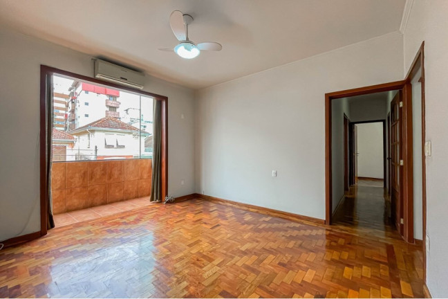 Imagem Apartamento com 3 Quartos à Venda, 67 m² em Rio Branco - Porto Alegre Imagem Apartamento com 3 Quartos à Venda, 67 m² em Rio Branco - Porto Alegre
