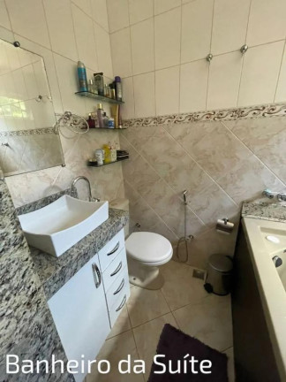 Imagem Casa com 4 Quartos à Venda, 200 m² em Ilha Dos Ayres - Vila Velha Imagem Casa com 4 Quartos à Venda, 200 m² em Ilha Dos Ayres - Vila Velha