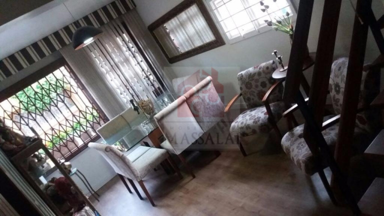 Imagem Casa com 3 Quartos à Venda, 116 m² em Medianeira - Porto Alegre Imagem Casa com 3 Quartos à Venda, 116 m² em Medianeira - Porto Alegre