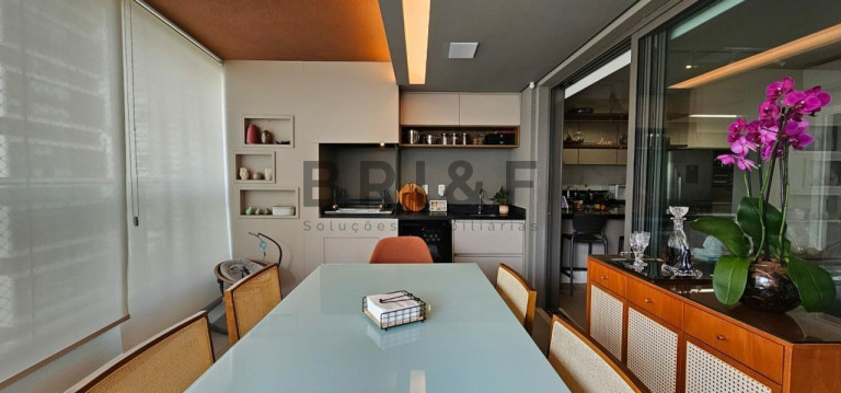 Imagem Apartamento com 3 Quartos à Venda, 131 m² em Brooklin - São Paulo Imagem Apartamento com 3 Quartos à Venda, 131 m² em Brooklin - São Paulo