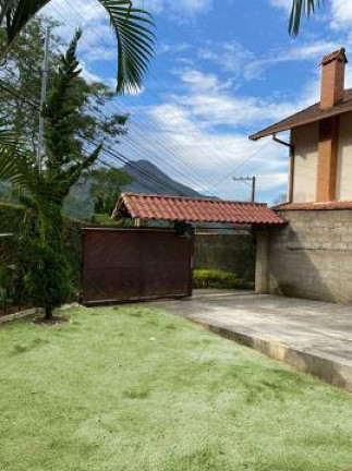 Imagem Casa com 3 Quartos à Venda, 500 m² em Cascatinha - Nova Friburgo Imagem Casa com 3 Quartos à Venda, 500 m² em Cascatinha - Nova Friburgo