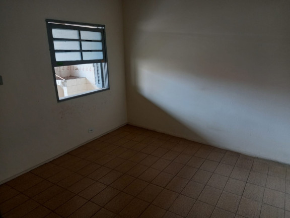 Imagem Casa com 4 Quartos à Venda, em Jardim Russi - Taubaté Imagem Casa com 4 Quartos à Venda, em Jardim Russi - Taubaté