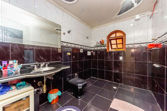 Imagem Casa com 3 Quartos à Venda, 250 m² em Vila Antonieta - São Paulo