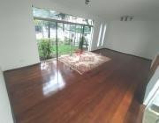 Imagem Casa com 4 Quartos à Venda, 300 m² em Planalto Paulista - São Paulo Imagem Casa com 4 Quartos à Venda, 300 m² em Planalto Paulista - São Paulo