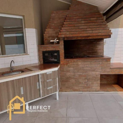 Imagem Casa com 4 Quartos à Venda, 400 m² em Jardim Oásis - Taubaté Imagem Casa com 4 Quartos à Venda, 400 m² em Jardim Oásis - Taubaté