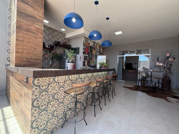 Casa com 3 Quartos à Venda, 275 m² em Cabral - Contagem