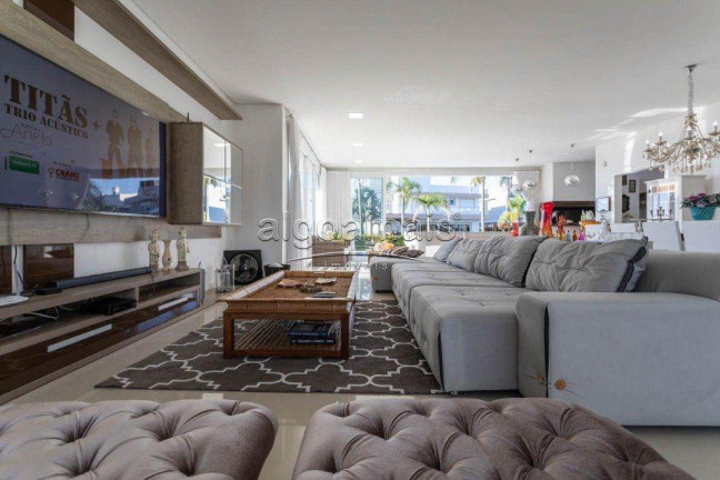 Imagem Casa com 5 Quartos à Venda, 559 m² em Condomínio Enseada Lagos Xangri-lá - Xangri-lá Imagem Casa com 5 Quartos à Venda, 559 m² em Condomínio Enseada Lagos Xangri-lá - Xangri-lá