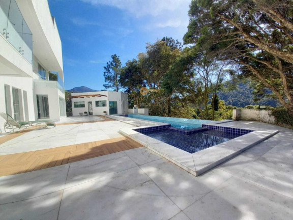 Imagem Casa com 4 Quartos à Venda, 4.870 m² em Carlos Guinle - Teresópolis Imagem Casa com 4 Quartos à Venda, 4.870 m² em Carlos Guinle - Teresópolis