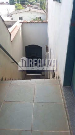Imagem Sobrado com 7 Quartos à Venda, 150 m² em Boa Vista - Uberaba Imagem Sobrado com 7 Quartos à Venda, 150 m² em Boa Vista - Uberaba